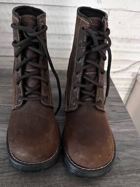 Skechers Brown Lace-Up Women's Boots